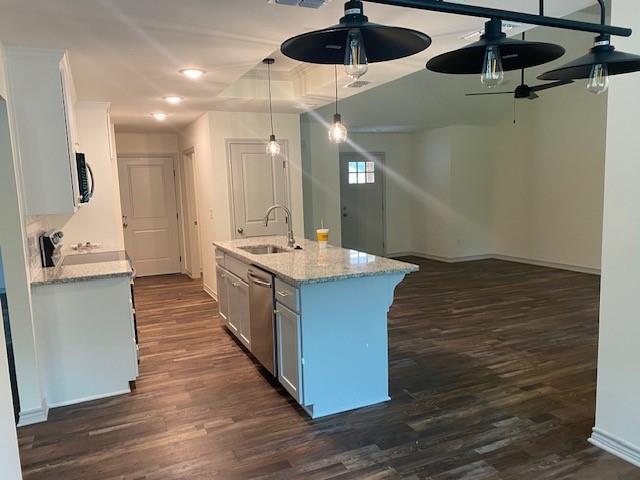 Foto del edificio - 151 Brenlind Ln