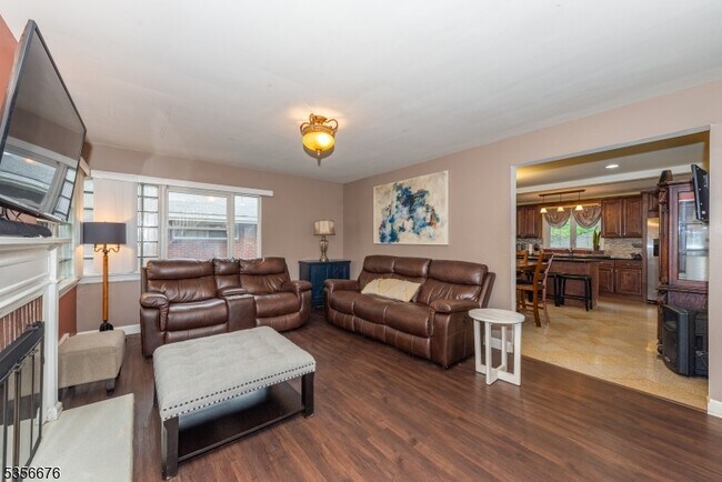 Foto del edificio - 3-13 Fair Lawn Ave