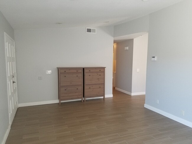 Building Photo - Great home in Mira Mesa