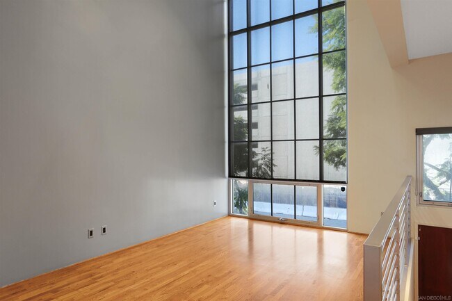 Building Photo - 1575 Kettner Blvd