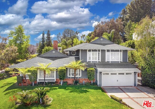 Building Photo - 3690 Crownridge Dr