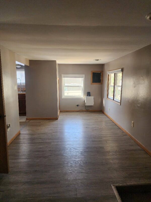 Foto del edificio - 325 3rd Ave SW