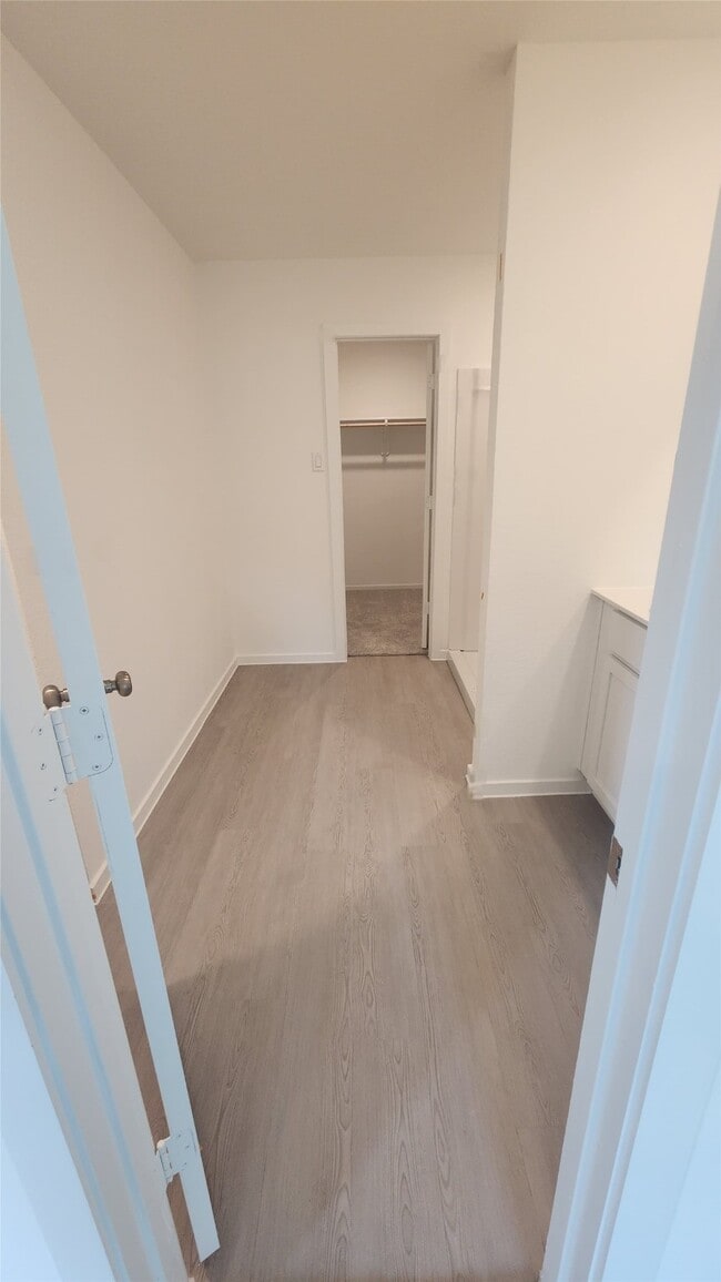 Building Photo - 9238 Coral Trout Wy