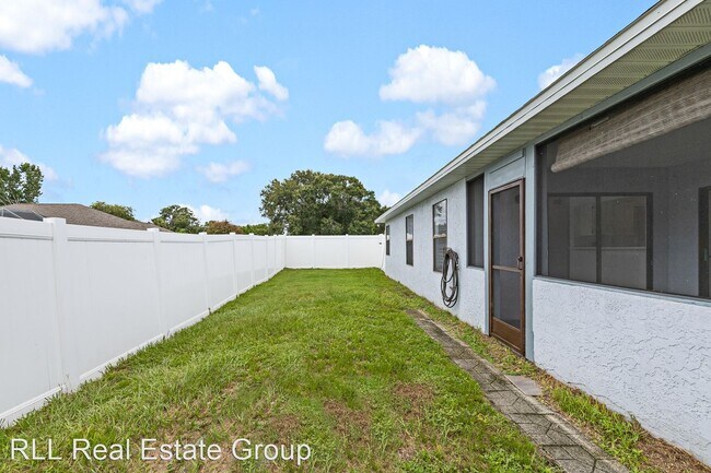 Foto del edificio - 3 br, 2 bath House - 809 Kara Cir