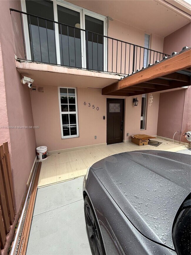 Foto del edificio - 6350 SW 139th Ct