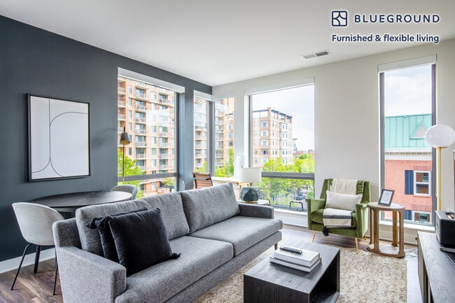 Building Photo - 3110 10th St N