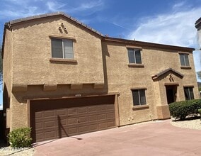 Building Photo - 3014 W Sands Dr