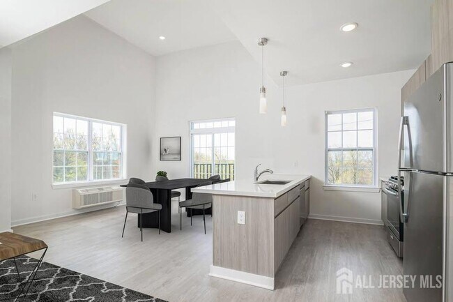Building Photo - 175 Quincy Ct