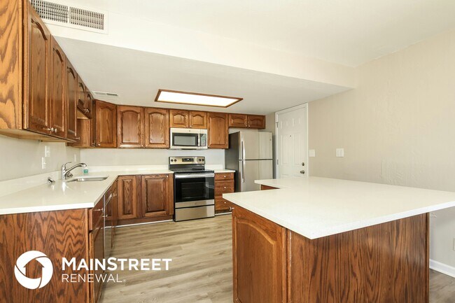 Foto del edificio - 15232 N 24th Pl