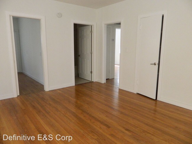 Building Photo - 124 N Palmway
