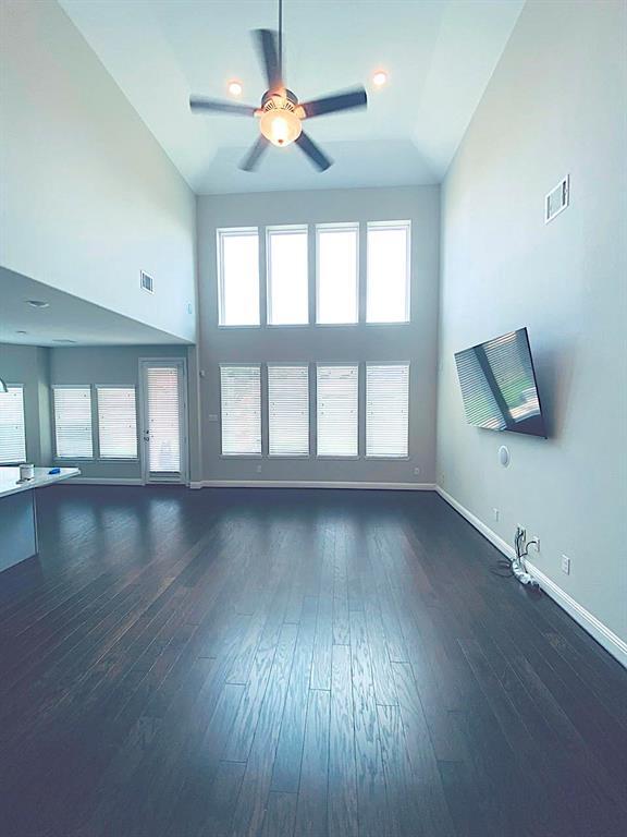 Building Photo - 4310 Maytree Ln