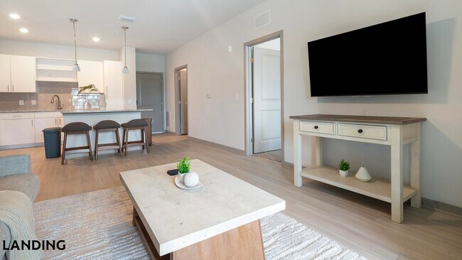Building Photo - 110 Zora Pl