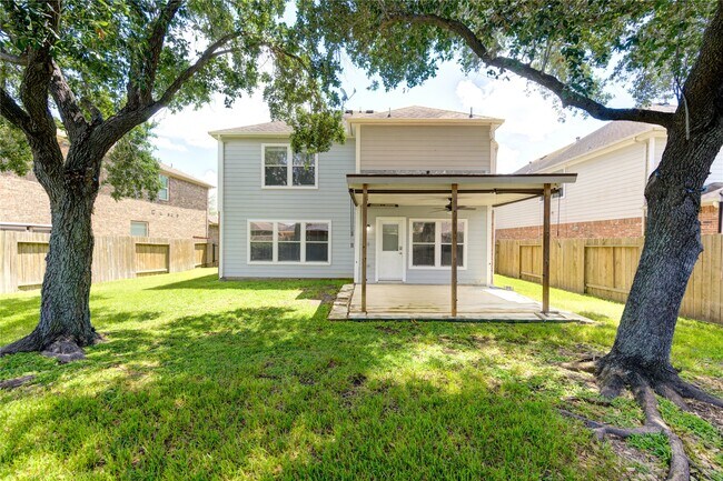 Foto del edificio - 2115 Sherbrook Park Ln