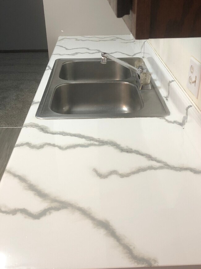 Foto del edificio - 255 Colborne St