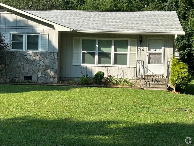 Front of the house - 78A Dries Dr