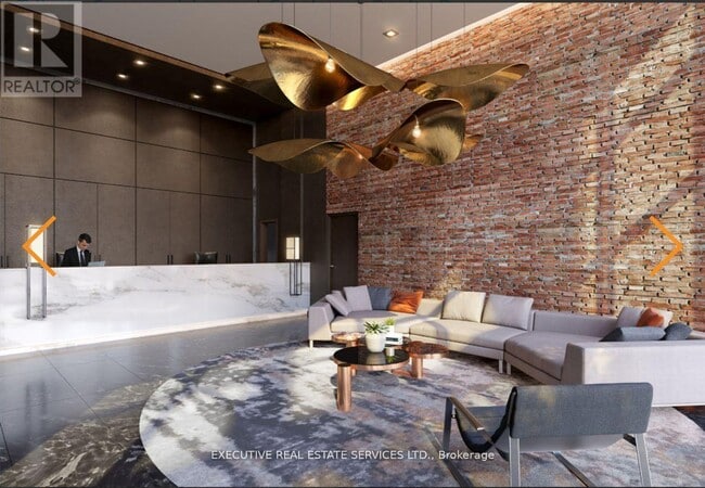 Building Photo - 286 Main St