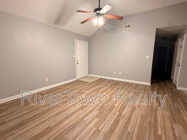 Building Photo - 4669 Raleigh Lagrange Rd