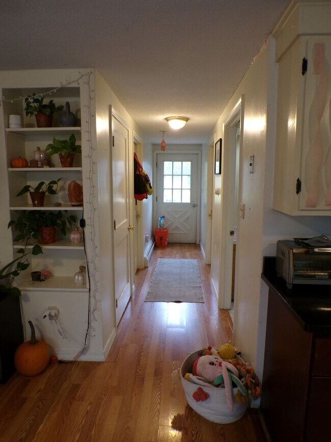 Foto del edificio - 6 Cassidy Ln