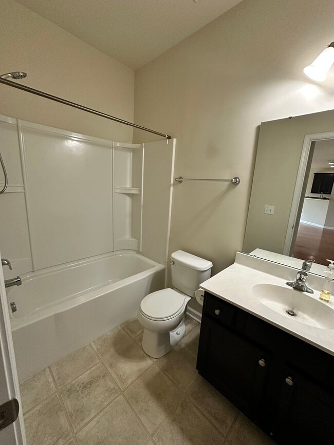 Building Photo - 30 Chestnut Oak Dr