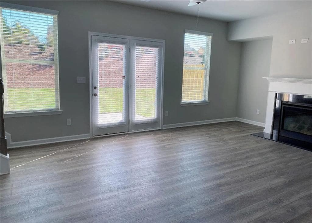 Building Photo - 3737 Prospect Point Dr