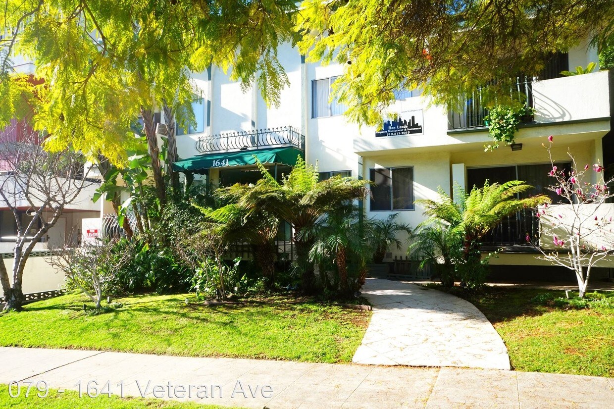 Primary Photo - 1641 Veteran Ave