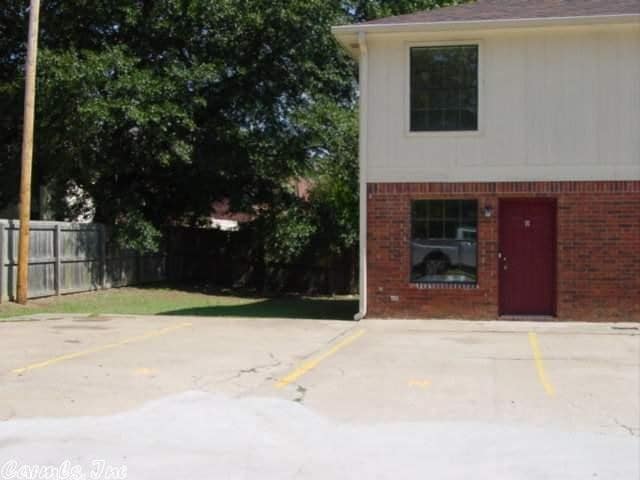 Building Photo - 1706 Independence Avenue