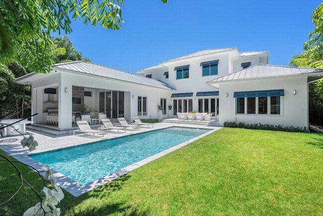 Foto del edificio - 210 NW 7th St