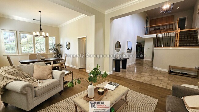 Foto del edificio - 2665 Aberdeen Ln