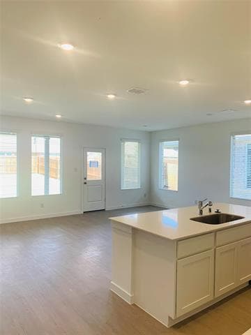Foto del edificio - 1808 Alpine Larch Ln
