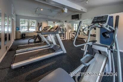 Foto del edificio - 10 Westgate Dr