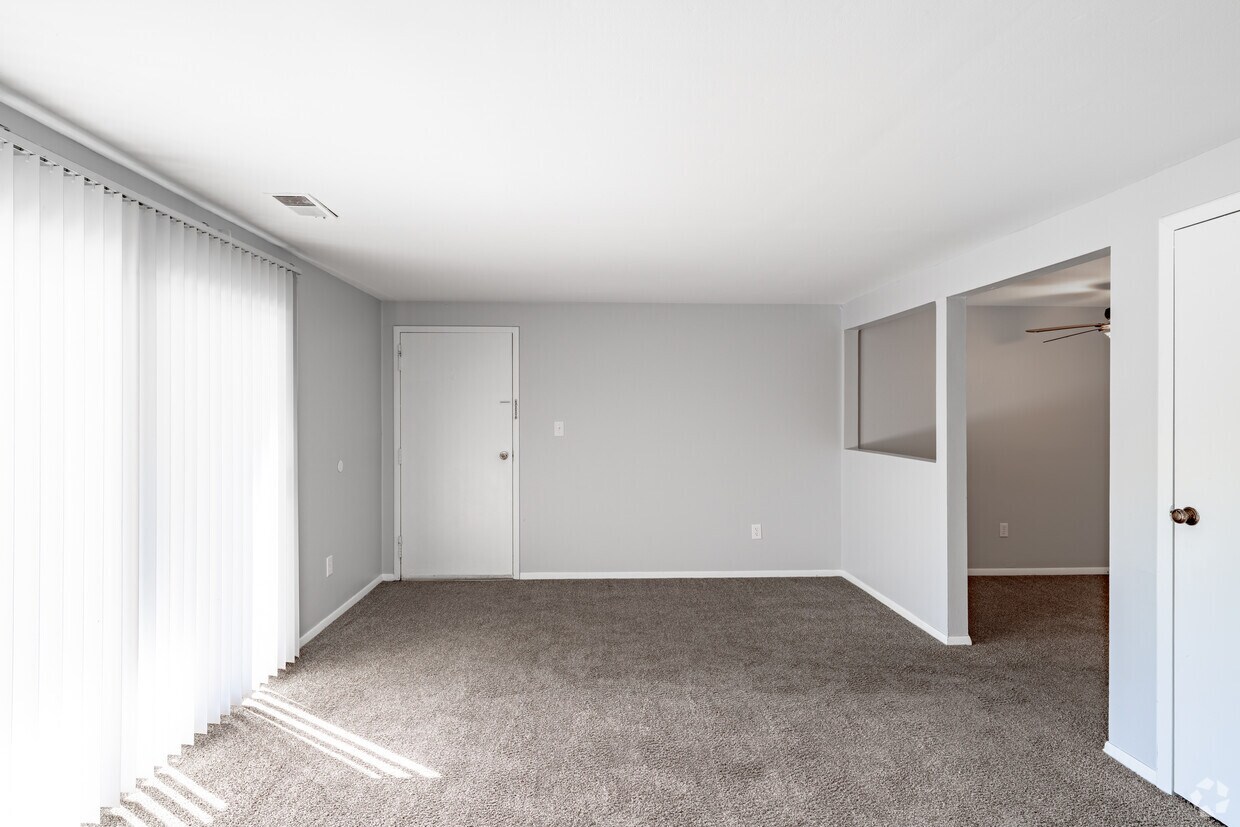 Foto principal - West Summerset Apartments