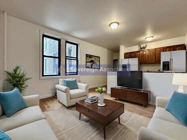 Building Photo - 165 Pinehurst Avenue