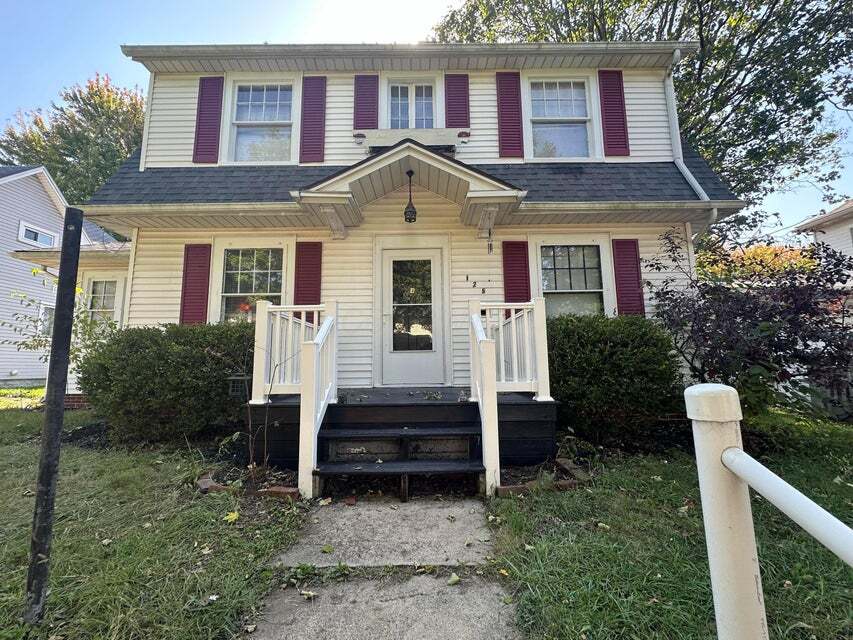 Primary Photo - 125 Lincoln Ave