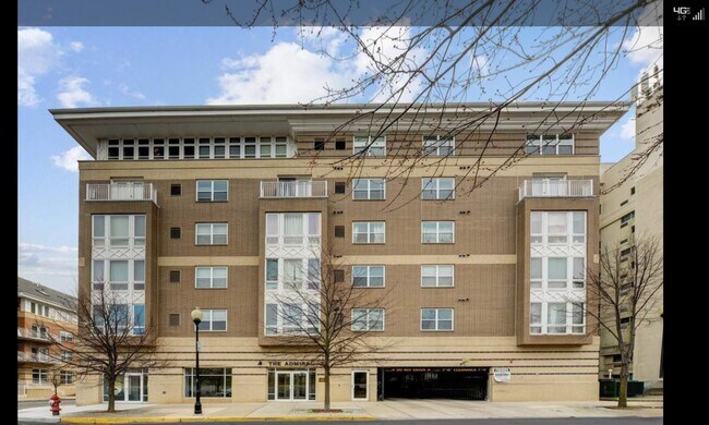 Building Photo - 358 Rector Street