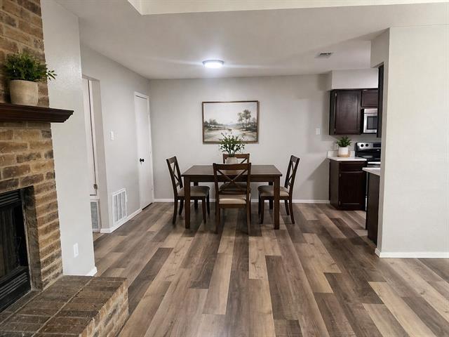 Foto del edificio - 517 Signal Hill Ct S