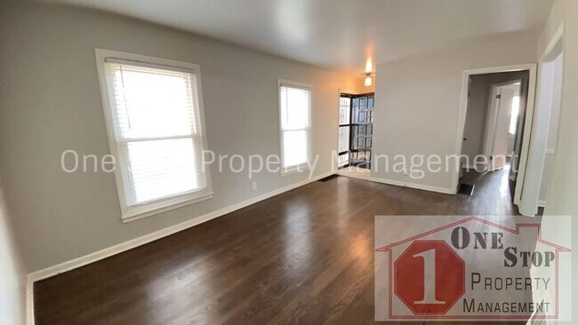 Foto del edificio - Beautiful 3 Bedroom 1 Bathroom in Independ...