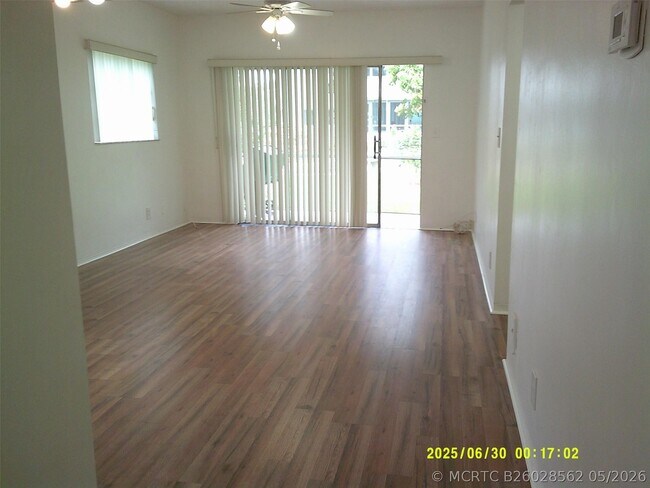 Building Photo - 5800 Margate Blvd