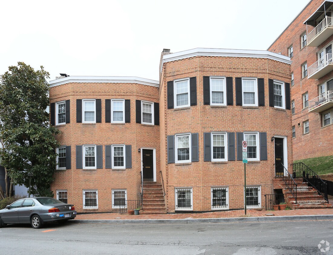 Building Photo - 1506-1508 27th St NW