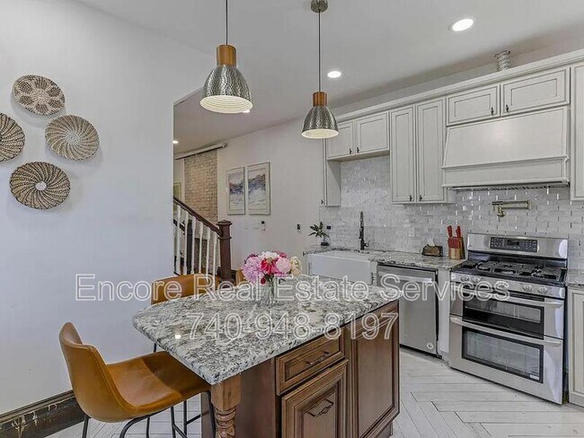 Foto del edificio - 1342 E Long St