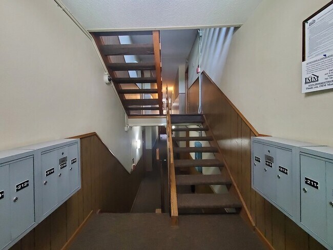 Foto del edificio - 1815 21st Ave S