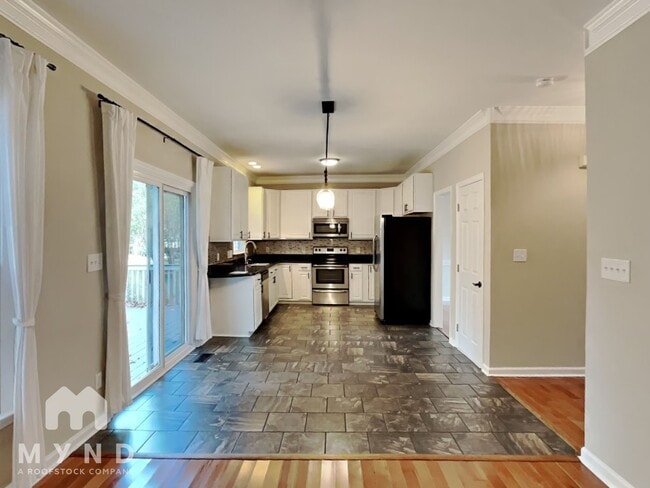 Foto del edificio - 2513 Clerestory Pl
