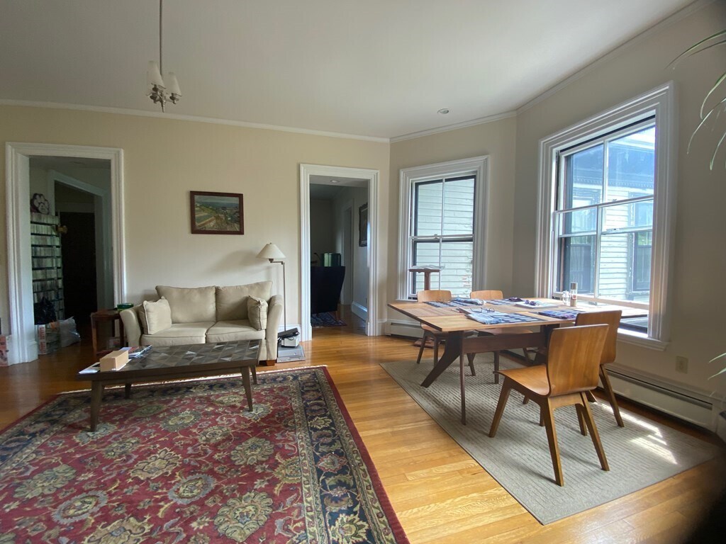 Primary Photo - 56 Hawes St
