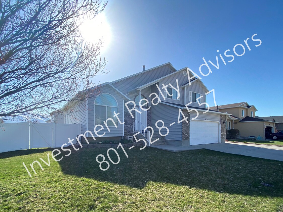 Primary Photo - Beautiful Single Family Home in Lehi!