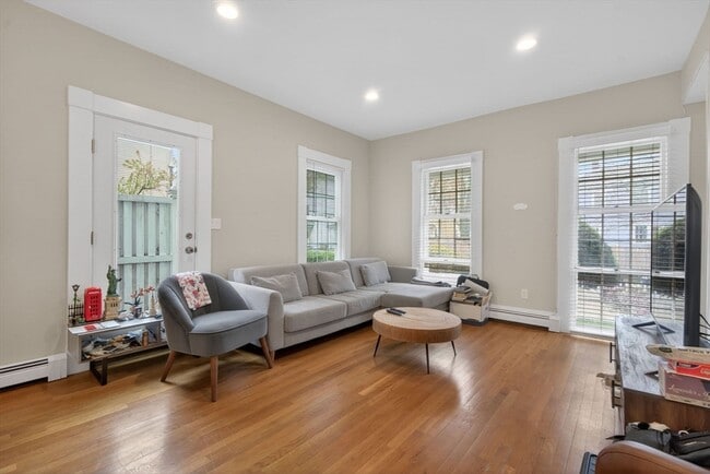 Building Photo - 50 Roberts Rd