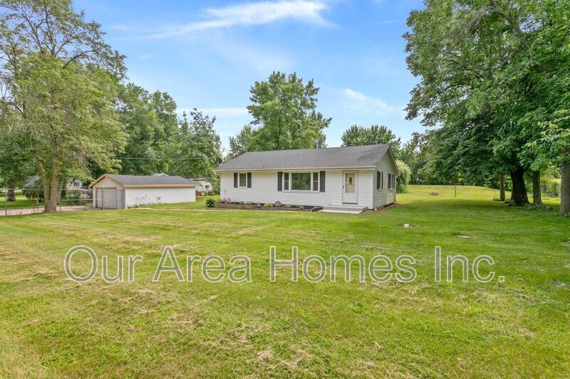 Foto principal - 14353 81st St NE