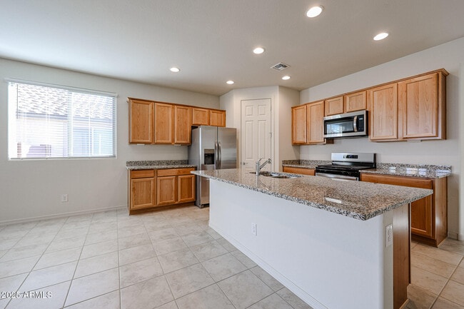 Building Photo - 25357 N 172nd Dr
