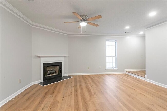 Building Photo - 1041 Plantation Way