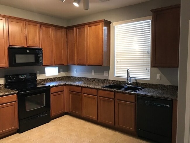 Building Photo - 4302 E. Carla Vista Dr. - Gorgeous Move In...