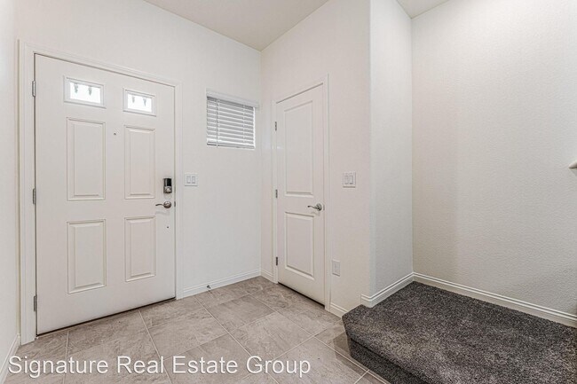 Foto del edificio - 5 br, 3 bath House - 4449 Merlot Hills Ave.