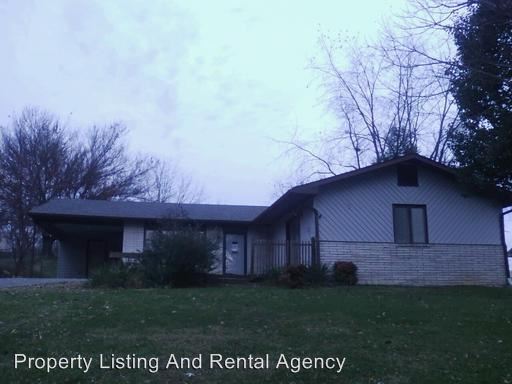 Foto principal - 1501 Stoneybrook Dr